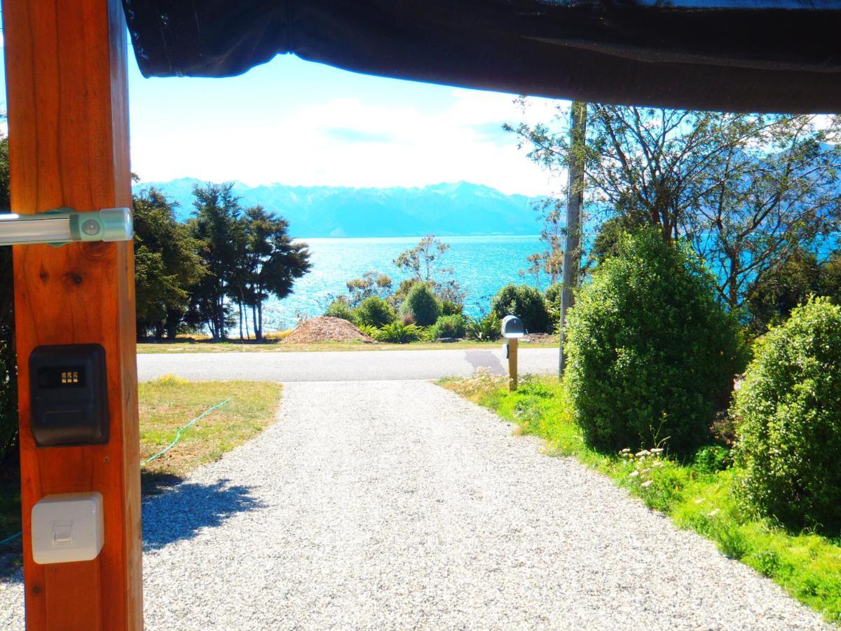 Lakefront Fantail Cottage Lake Hawea, Wanaka מראה חיצוני תמונה