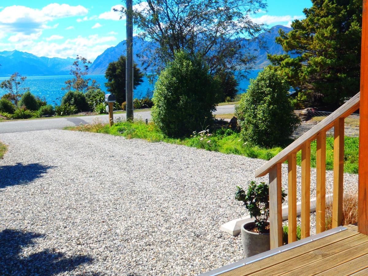 Lakefront Fantail Cottage Lake Hawea, Wanaka מראה חיצוני תמונה