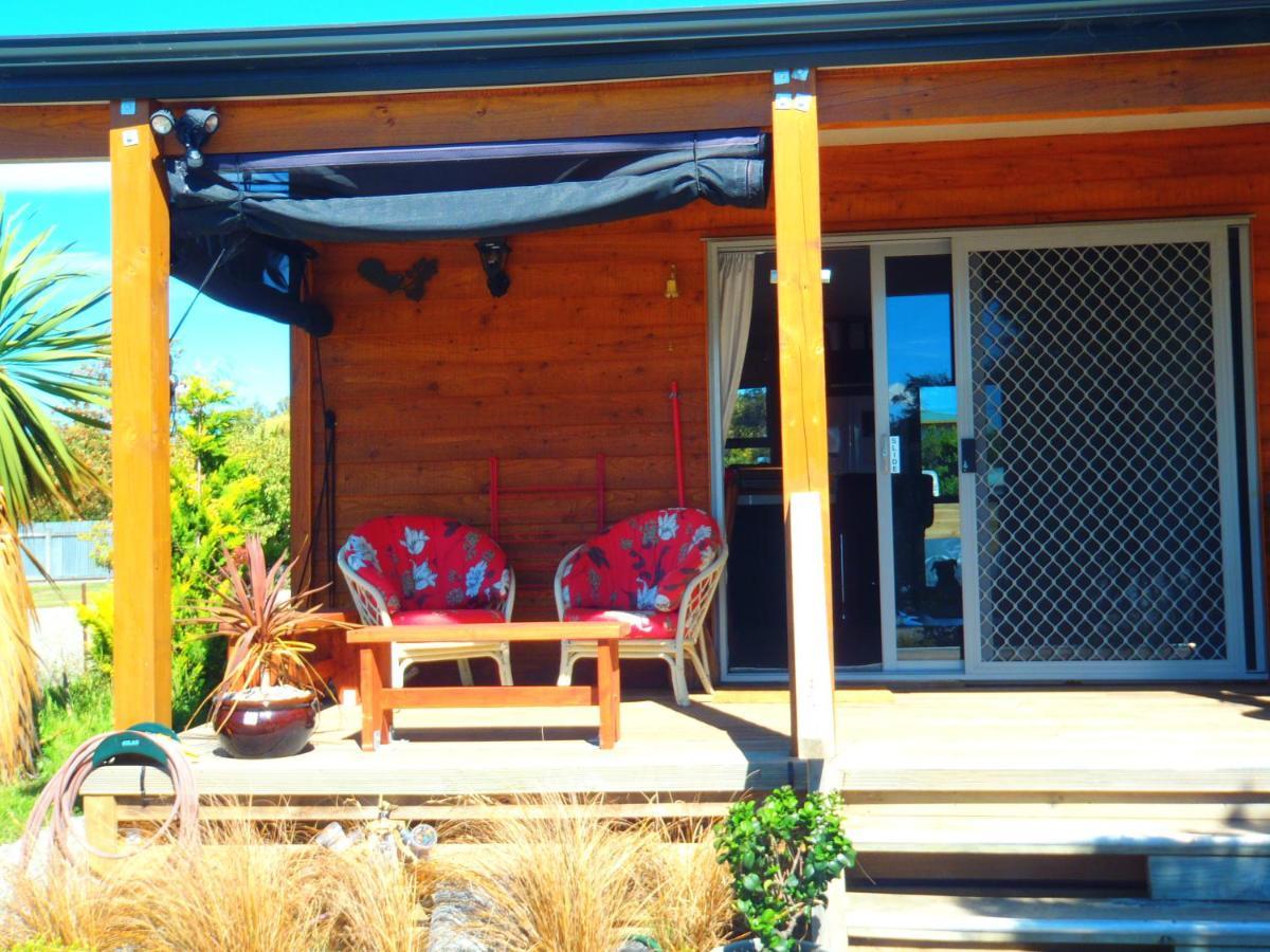 Lakefront Fantail Cottage Lake Hawea, Wanaka מראה חיצוני תמונה